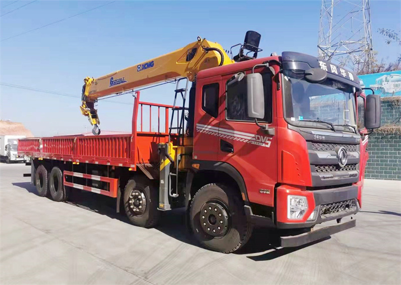  東風(fēng)華神DV5 前四后八 300馬力 徐工16噸隨車吊